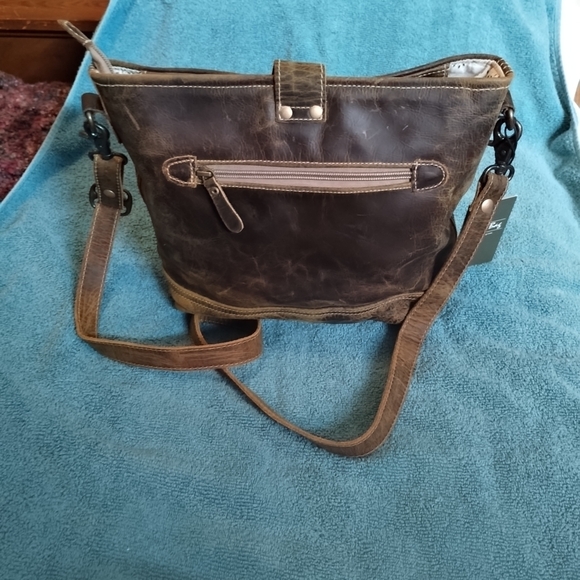 Myra Bag Dark Brown Leather Shoulder Bag - Picture 4 of 9